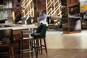 Renaissance Chicago Downtown Hotel