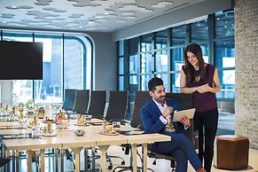 Renaissance Chicago Downtown Hotel