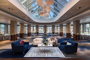 Renaissance Chicago Downtown Hotel