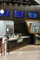 Renaissance Chicago Downtown Hotel