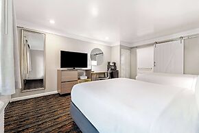Days Inn by Wyndham San Diego Hotel Circle