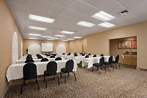 Days Inn by Wyndham San Diego Hotel Circle