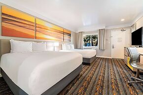Days Inn by Wyndham San Diego Hotel Circle