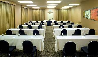 Days Inn by Wyndham San Diego Hotel Circle