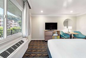Days Inn by Wyndham San Diego Hotel Circle