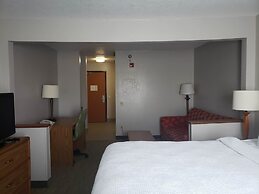 Country Inn & Suites by Radisson, Fairview Heights, IL
