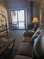 Tahoe Lakeshore Lodge & Spa