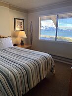 Tahoe Lakeshore Lodge & Spa