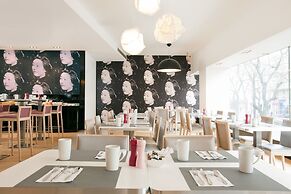 Holiday Inn Paris Opéra Grands Boulevards by IHG