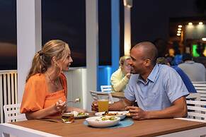 Tides Folly Beach, Charleston's Oceanfront Hotel