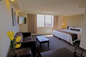 Century Plaza Hotel, Vancouver, Canada - Lowest Rate Guaranteed!