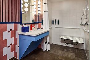 the Curtis Denver - a DoubleTree by Hilton Hotel
