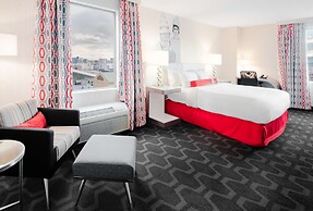 the Curtis Denver - a DoubleTree by Hilton Hotel