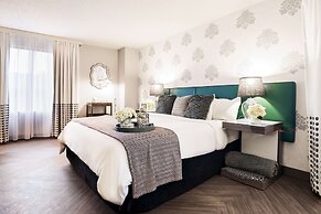 the Curtis Denver - a DoubleTree by Hilton Hotel