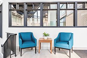 HomeTowne Studios by Red Roof & Conference Center Cortland