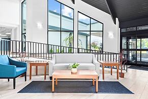 HomeTowne Studios by Red Roof & Conference Center Cortland