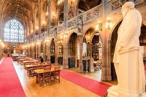 Manchester Marriott Victoria & Albert Hotel