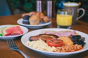 Manchester Marriott Victoria & Albert Hotel