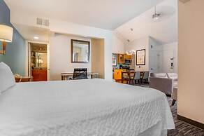 MainStay Suites St. Louis - Galleria