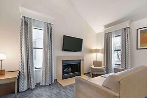 MainStay Suites St. Louis - Galleria