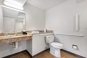 MainStay Suites St. Louis - Galleria