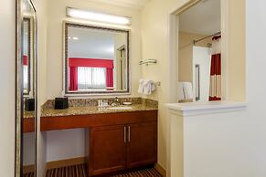 MainStay Suites St. Louis - Galleria