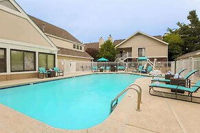 MainStay Suites St. Louis - Galleria
