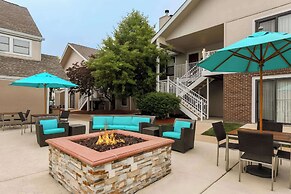 MainStay Suites St. Louis - Galleria