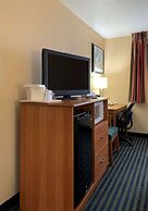 Quality Inn Ottawa near Starved Rock State Park