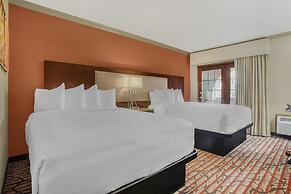 Best Western Plus Brookside Inn