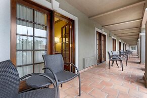 Best Western Plus Brookside Inn