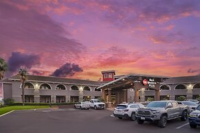 Best Western Plus Brookside Inn