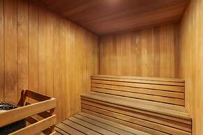 Best Western Plus Brookside Inn