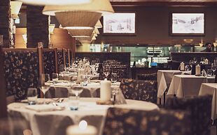 Mountain Plaza Hotel