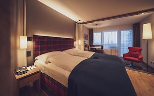 Mountain Plaza Hotel