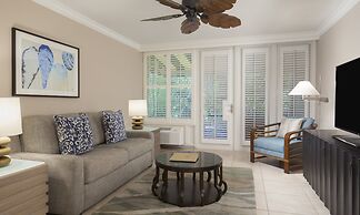 Pier House Resort & Spa