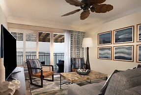 Pier House Resort & Spa