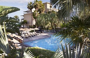 Pier House Resort & Spa