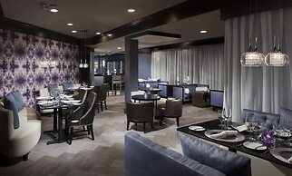 Pier House Resort & Spa