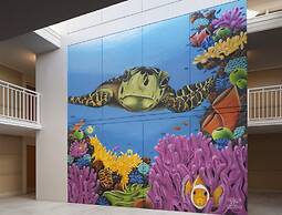 Pier House Resort & Spa