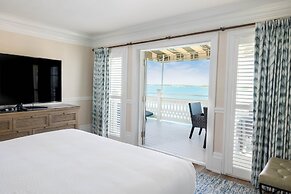 Pier House Resort & Spa