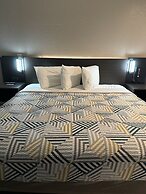 Motel 6 Pooler, GA - Savannah Airport