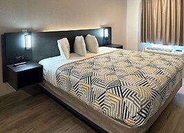 Motel 6 Pooler, GA - Savannah Airport