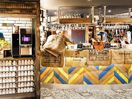 Manchester Portland By Sunday