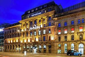 Manchester Portland By Sunday