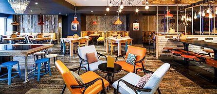 Manchester Portland By Sunday