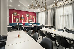 Castle Hotel, Autograph Collection