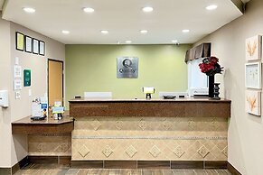 Quality Inn & Suites Wisconsin Dells Downtown - Waterparks Area