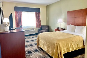 Quality Inn & Suites Wisconsin Dells Downtown - Waterparks Area