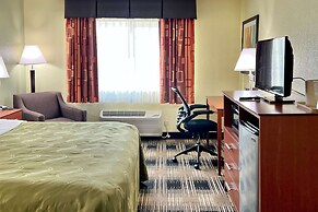 Quality Inn & Suites Wisconsin Dells Downtown - Waterparks Area